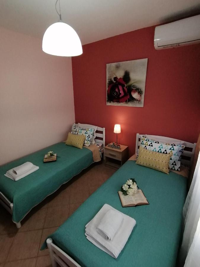 Bella Casa Apartment Nea Peramos (Macedonia)